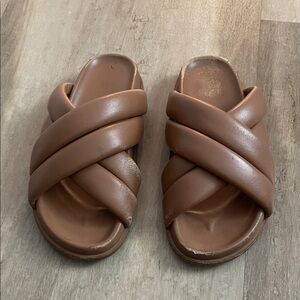 Annie Bing Lizzie Slides